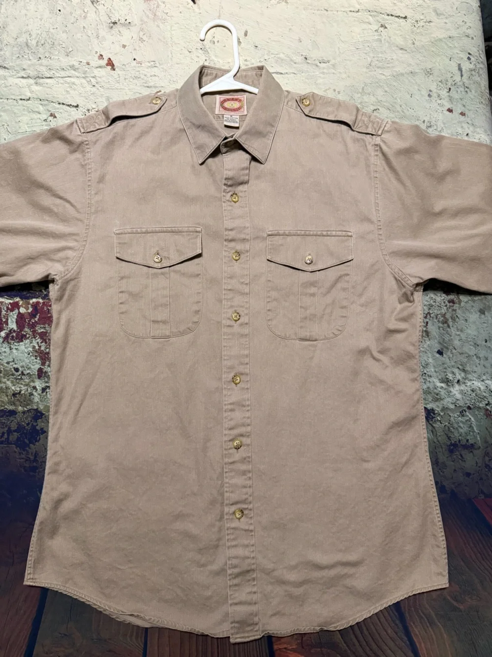 Banana Republic Mill Valley California Men's Beige B-Down Utility Safari Shirt